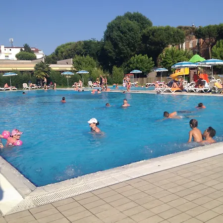 Village Malibu Πάρκο διακοπών Τζεσόλο Λίντο