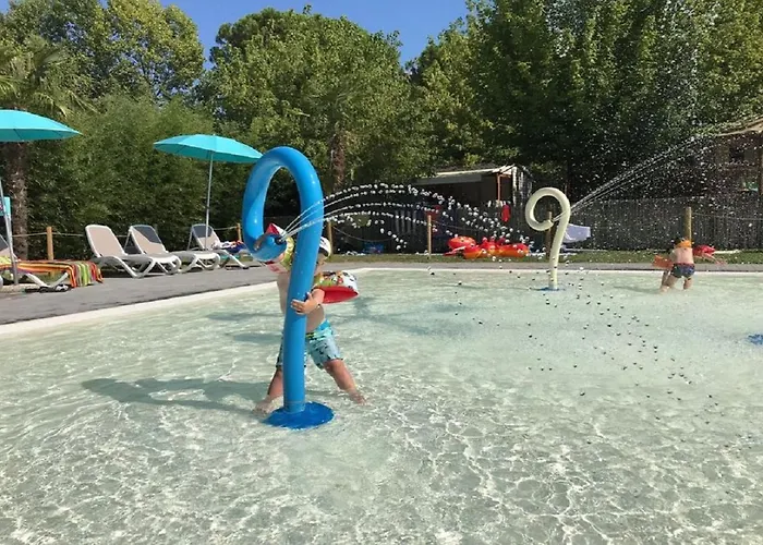 Village Malibu Parque de vacaciones